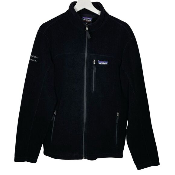 Patagonia Men's Synchilla Fleece Jacket Sz Medium Black Embroidered Sleeve - Picture 1 of 5